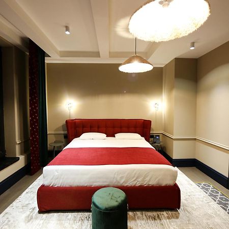 Hotel Retro 巴统 外观 照片